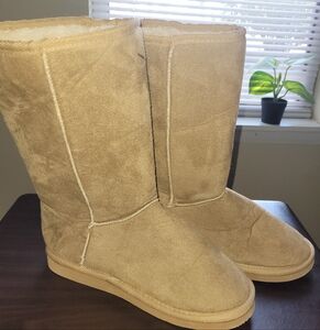 Women's Boots